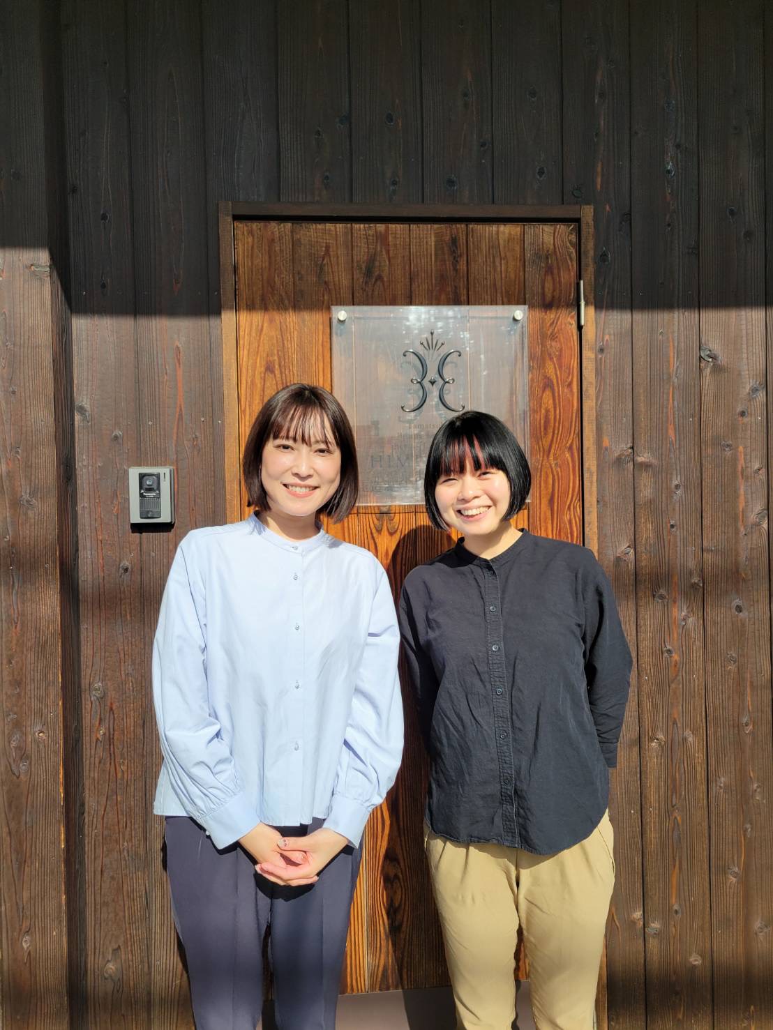 藤田店長と神門さん。姫ラボスタッフ。